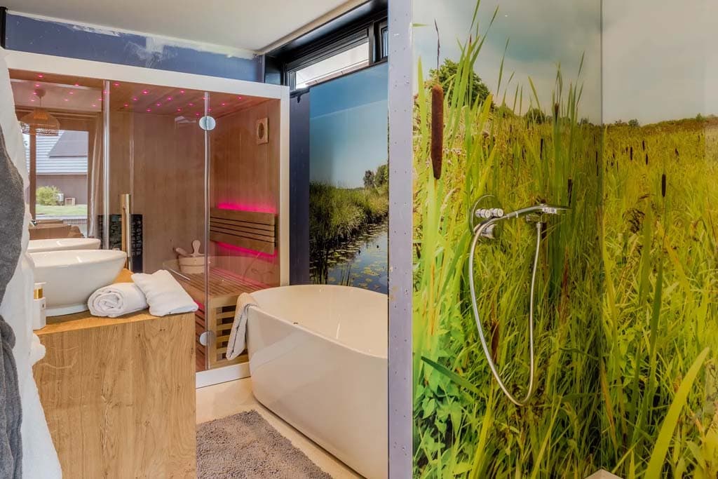 Landal Waterpark de Alde Feanen Wellnessvilla in Friesland - foto 3