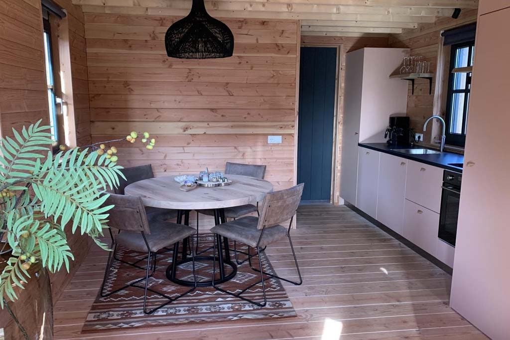 Vakantiepark Sandberghe Boomhut met Bubbelbad in Noord-Brabant - foto 3