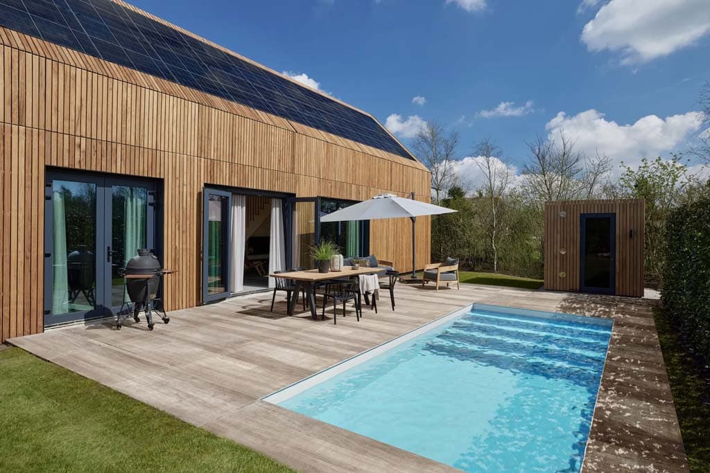 Landal Resort Brinckerduyn Zwembad Villa in Friesland - foto 1