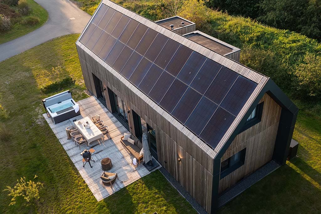 Landal Resort Brinckerduyn Hottub Villa in Friesland