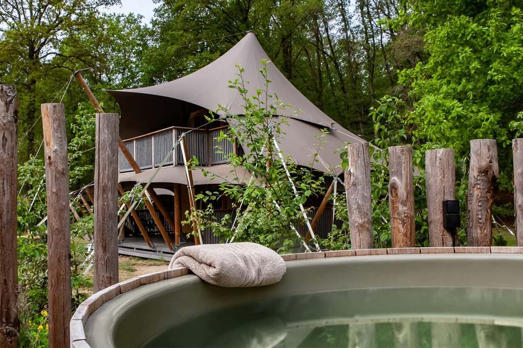 Vakantiepark Sandberghe Koningslodge Hottub in Noord-Brabant - foto 1