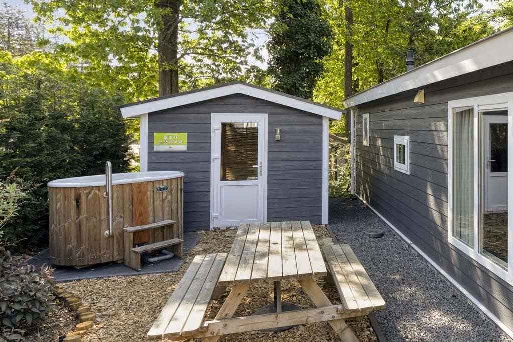 Landal de Thijmse Berg Lodge Hottub in Utrecht - foto 2