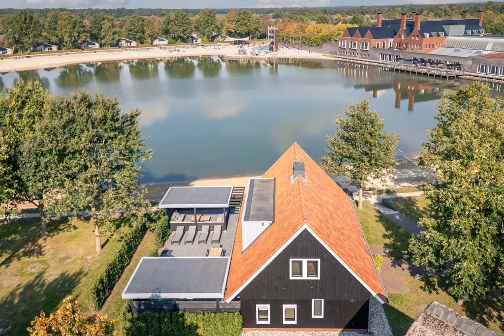 Landal Hof van Saksen Wellness Lake View Boerderij in Drenthe - foto 6