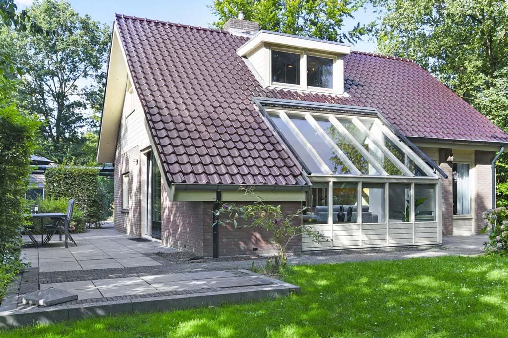 Landal Het Land van Bartje Wellnessbungalow huisje met jacuzzi