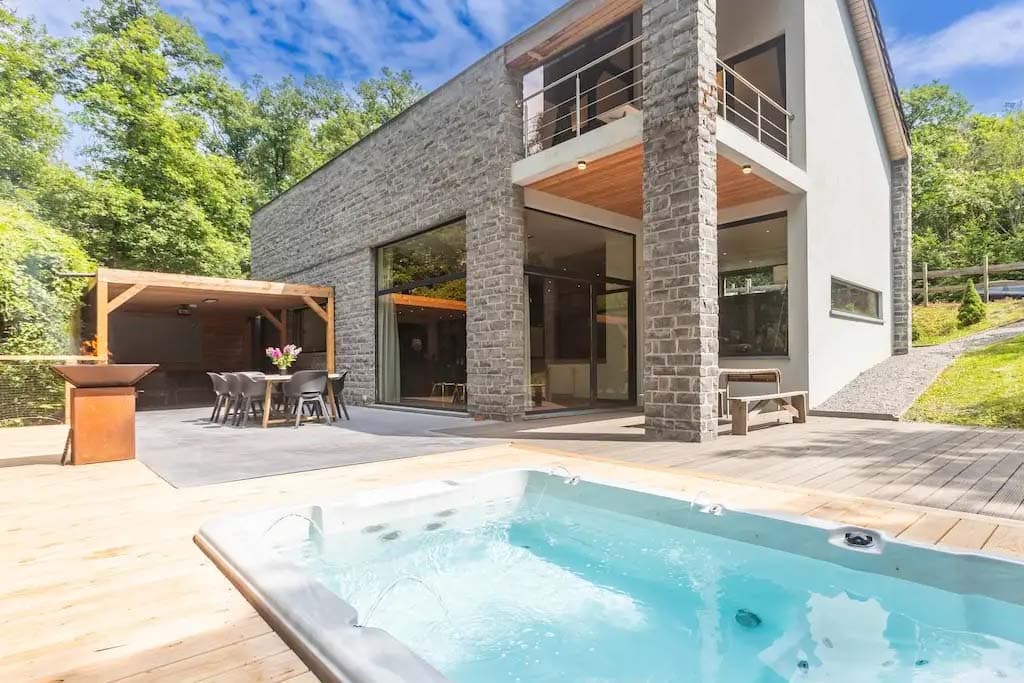 Vipio Wellnessvilla huisje met jacuzzi